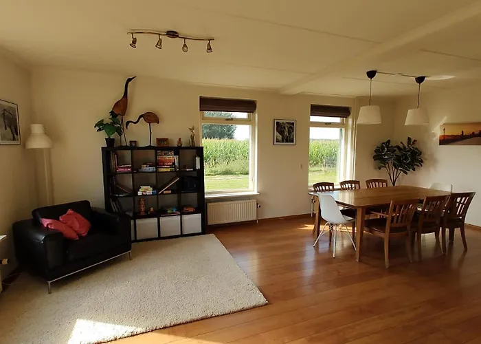 8 Person Farmhouse With Sauna