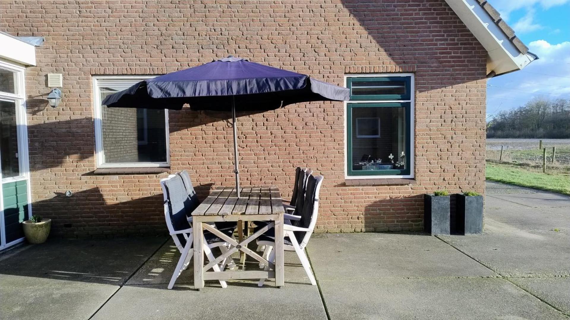 8 Person With Sauna Toldijk