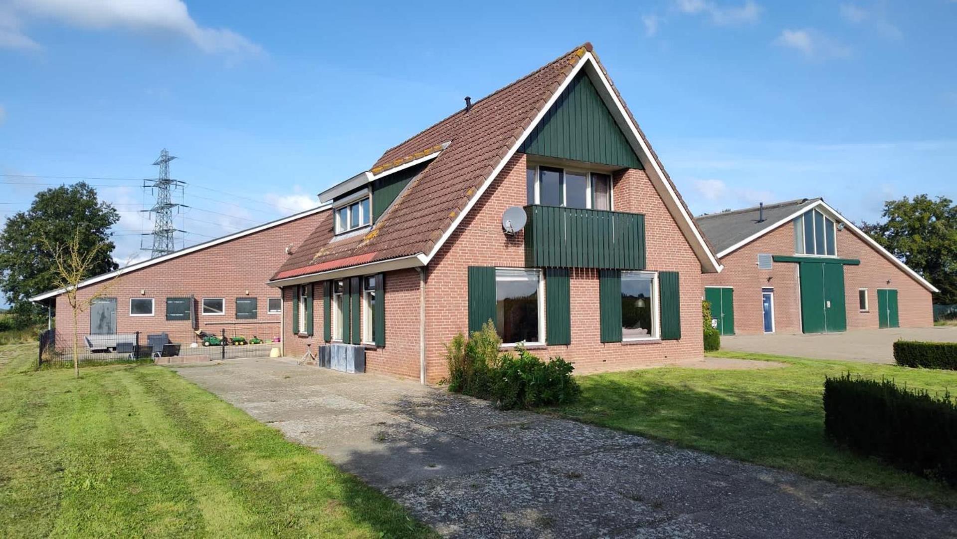8 Person With Sauna Holiday home Toldijk